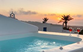 Sunborn Oia Suites